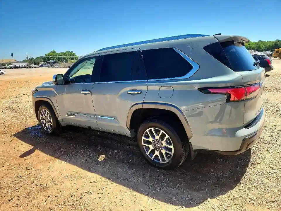 7SVAAABA4SX070257 2025 TOYOTA SEQUOIA-1
