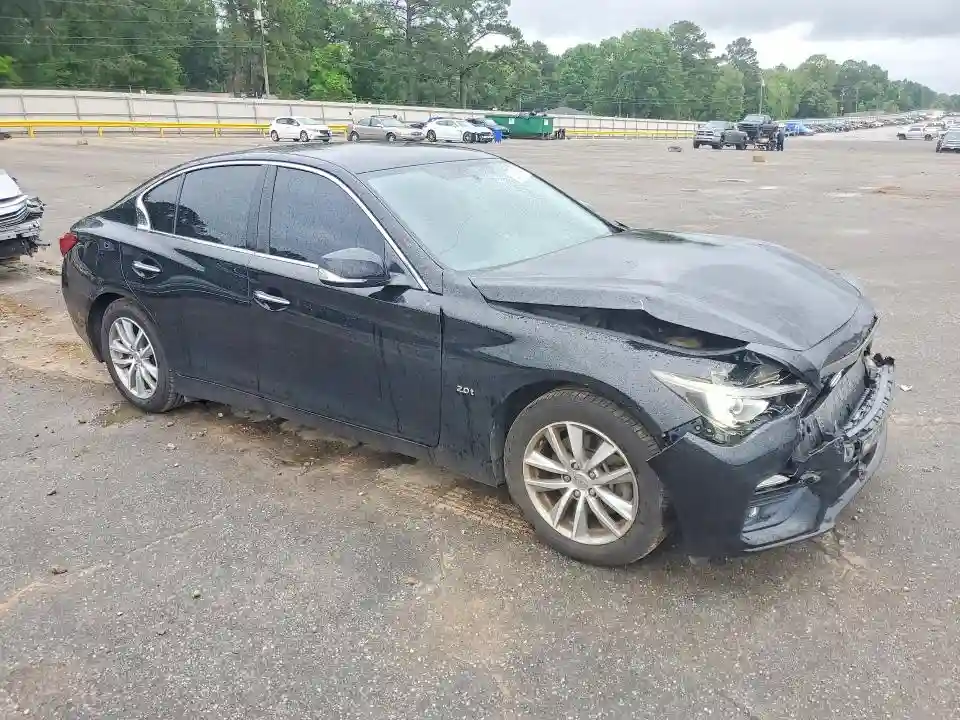 JN1CV7AP6JM241268 2018 INFINITI Q50-3