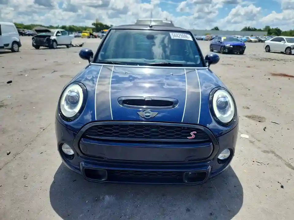 WMWWG9C5XJ3C82827 2018 MINI COOPER-4