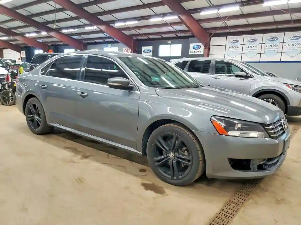 1VWBS7A3XEC035703 2014 VOLKSWAGEN PASSAT-3