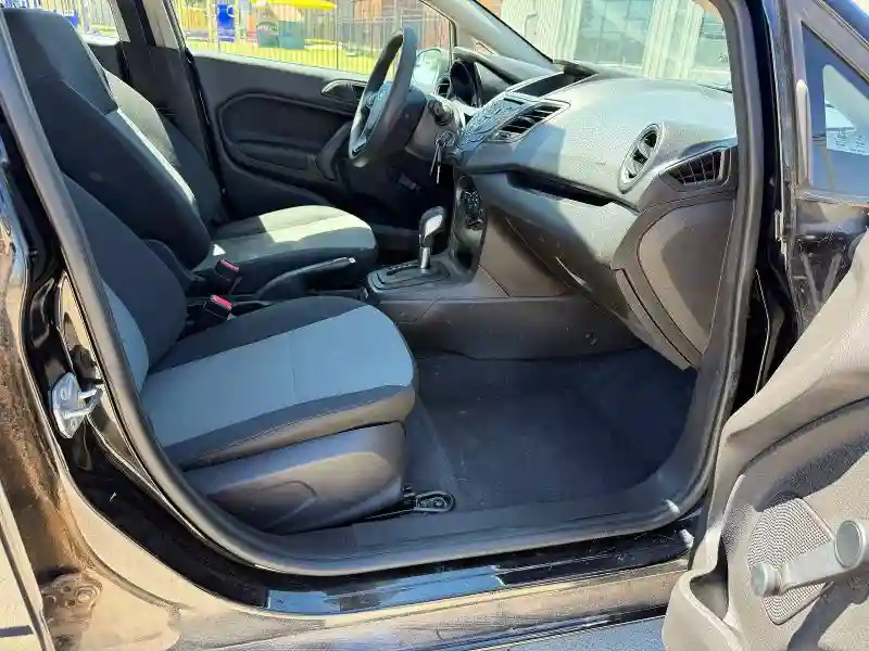 3FADP4AJ0KM110581 2019 FORD FIESTA-4