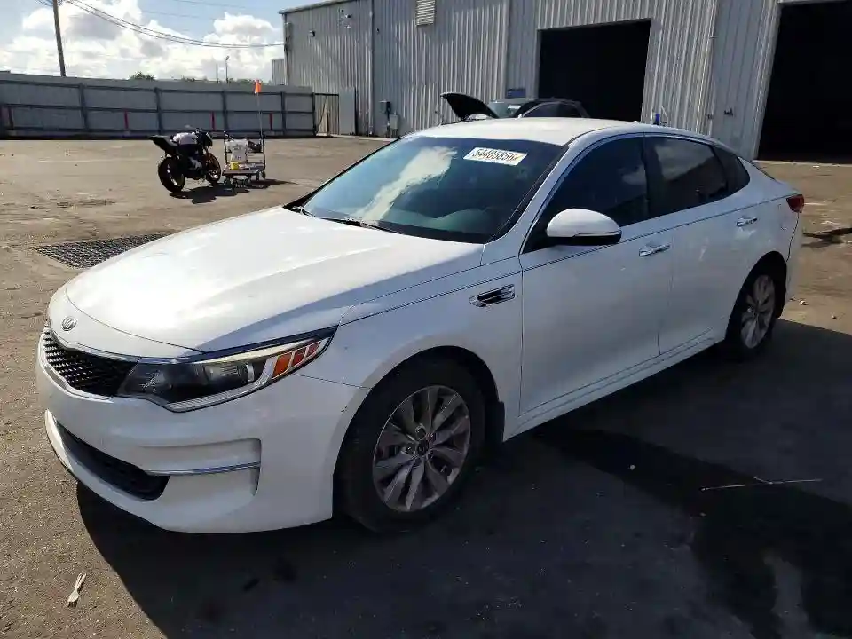 5XXGT4L36JG268621 2018 KIA OPTIMA-0