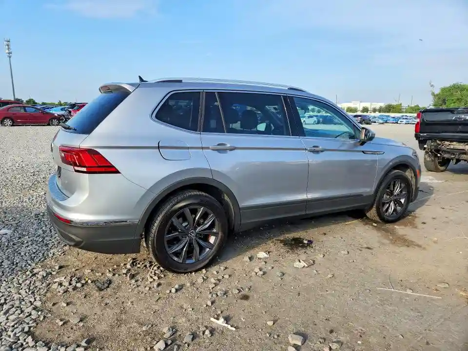 3VV3B7AX6NM020092 2022 VOLKSWAGEN TIGUAN-2