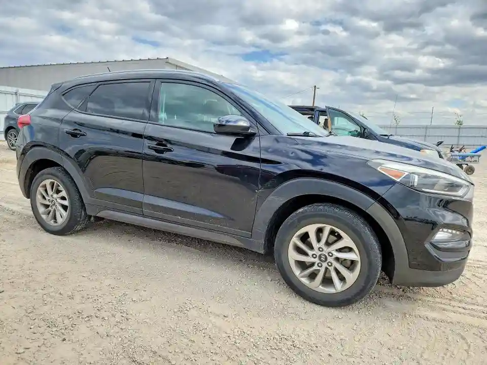KM8J3CA48GU058208 2016 HYUNDAI TUCSON-3