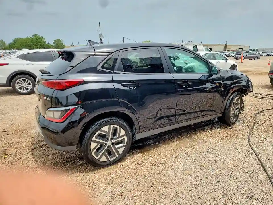 KM8K33AG0PU193438 2023 HYUNDAI KONA-2