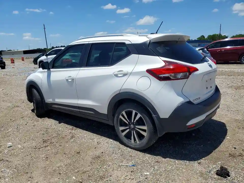 3N1CP5CUXJL541861 2018 NISSAN KICKS-1