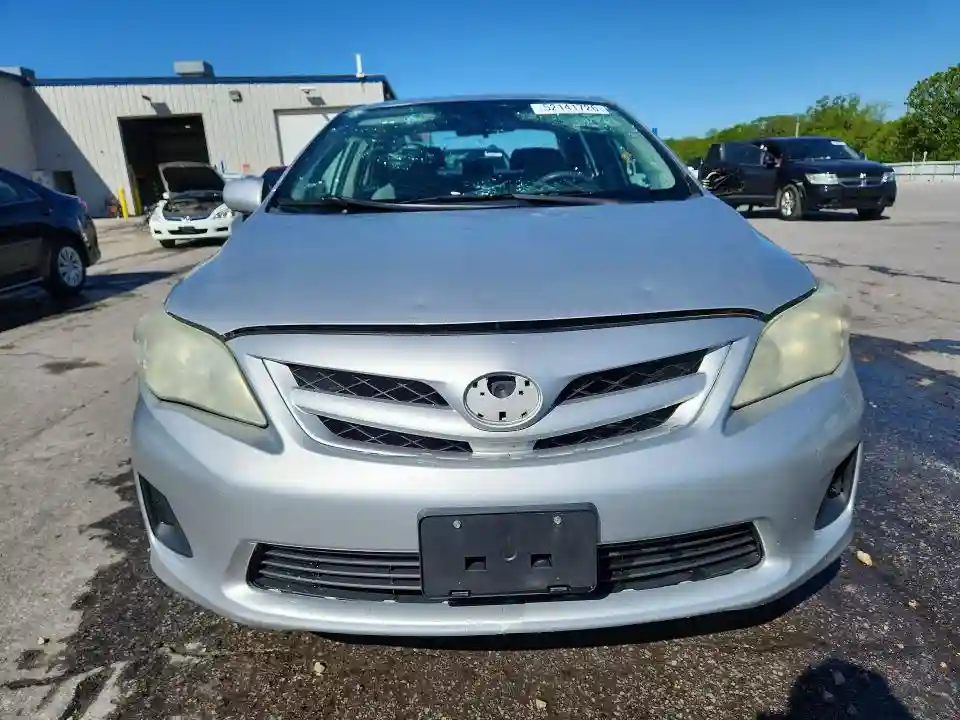 5YFBU4EE1CP029431 2012 TOYOTA COROLLA-4