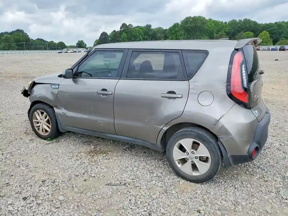 KNDJN2A21F7130547 2015 KIA SOUL BASE-1