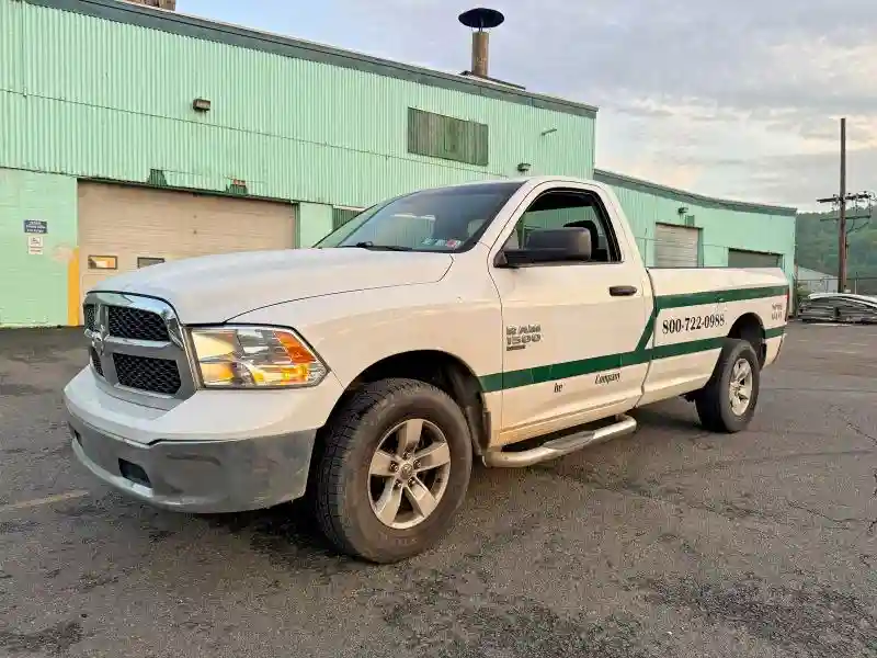 3C6JR7DG7KG552532 2019 RAM 1500-1