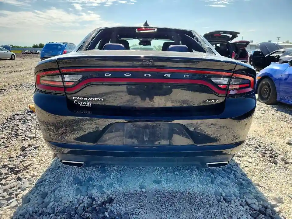 2C3CDXHG5JH328656 2018 DODGE CHARGER-5