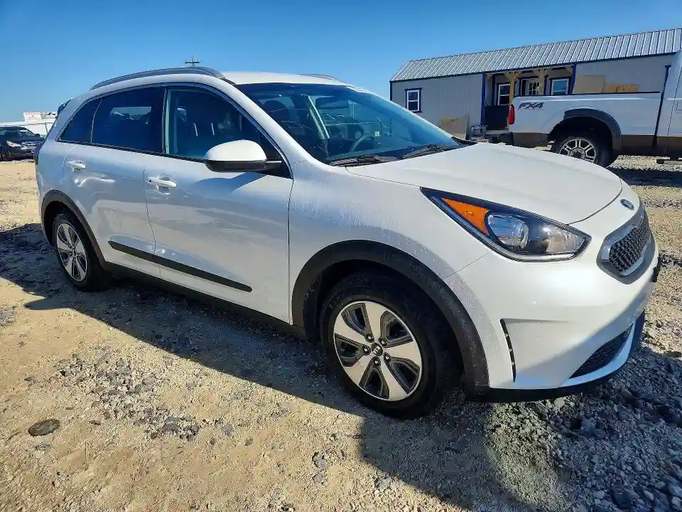 KNDCB3LC8K5302026 2019 KIA NIRO-3