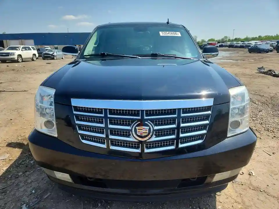 1GYS4BEF0BR132089 2011 CADILLAC ESCALADE-4