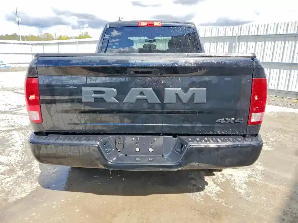 1C6RR7FG8PS590576 2023 RAM 1500-5