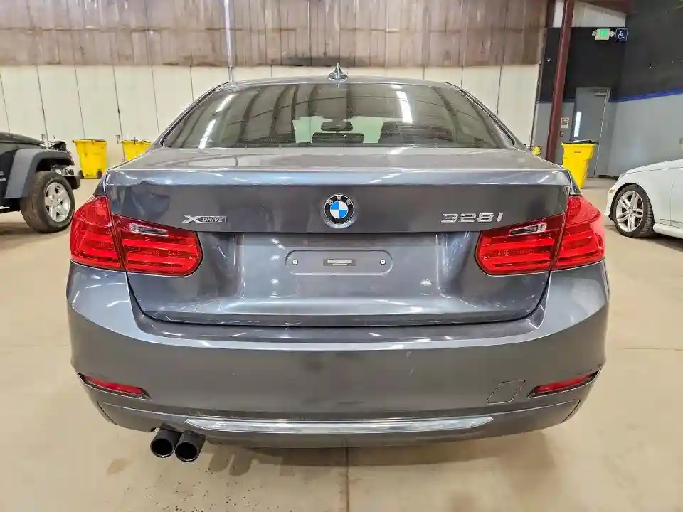 WBA3B5C59DF595801 2013 BMW 3 SERIES-5