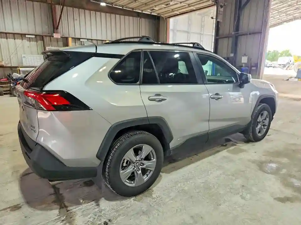 2T3RWRFV7RW209497 2024 TOYOTA RAV4-2