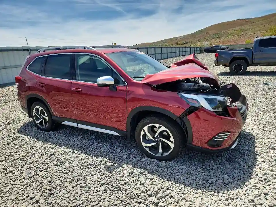 JF2SKARC8PH532812 2023 SUBARU FORESTER-3