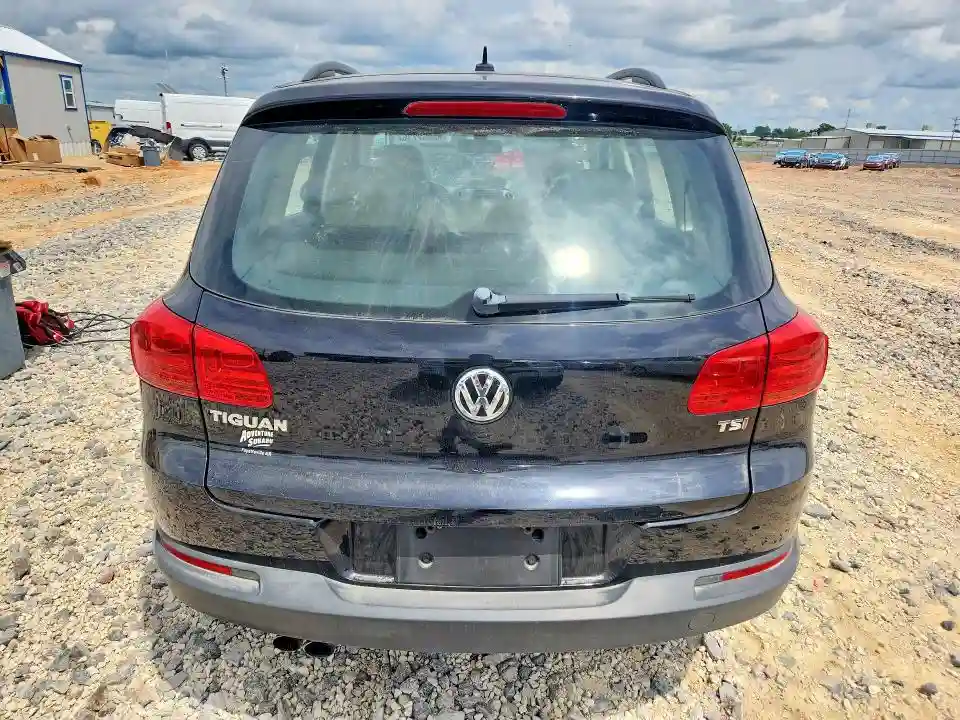WVGAV7AX9GW501787 2016 VOLKSWAGEN TIGUAN-5