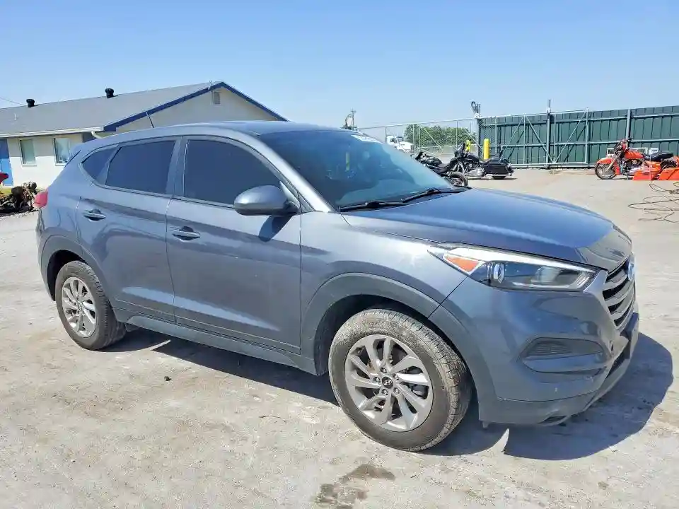 KM8J23A45HU507722 2017 HYUNDAI TUCSON-3
