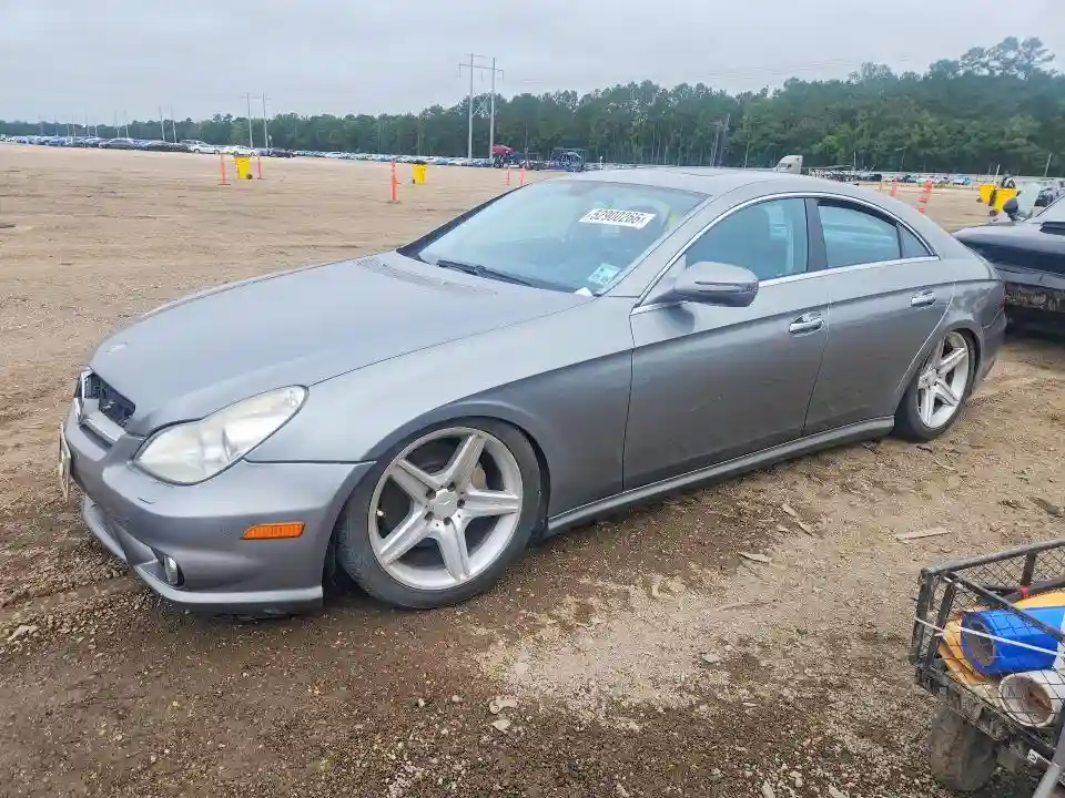 WDDDJ7CB3BA172286 2011 MERCEDES-BENZ CLS-CLASS-0