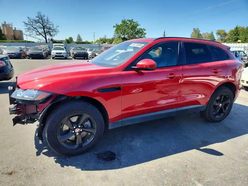 SADCJ2BV9HA069035 2017 JAGUAR F-PACE-0