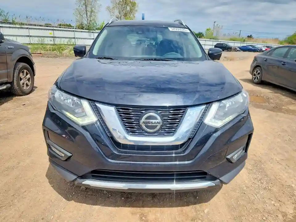5N1AT2MV7KC807660 2019 NISSAN ROGUE-4
