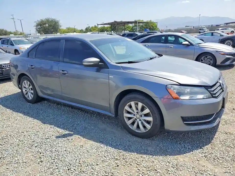 1VWAT7A38EC070264 2014 VOLKSWAGEN PASSAT-3