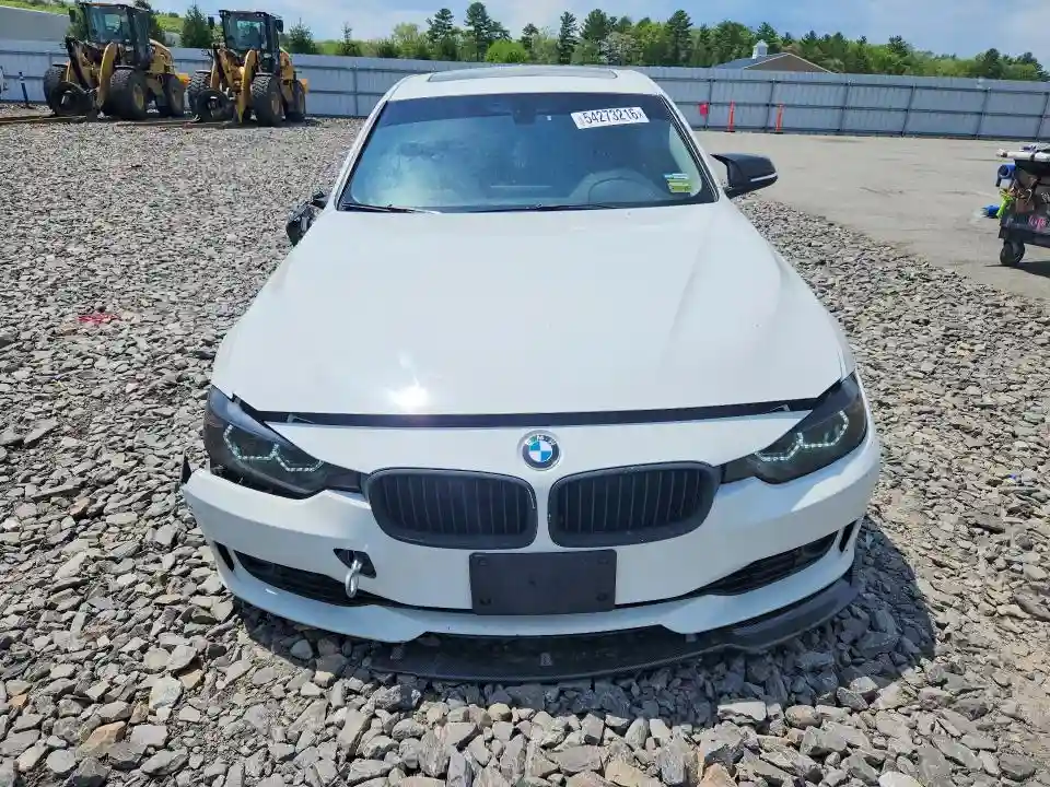 WBA3B5G58DNS04153 2013 BMW 3 SERIES-4