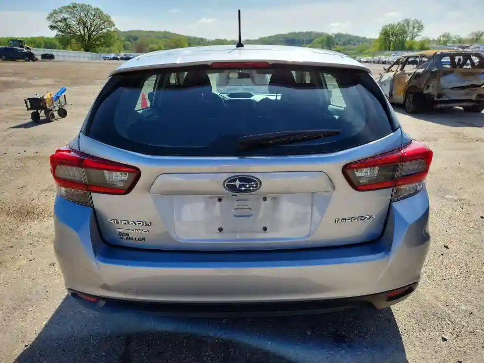 4S3GTAB6XN3707044 2022 SUBARU IMPREZA-5