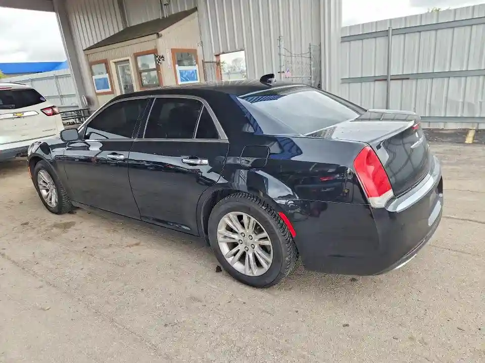 2C3CCAEG9GH212213 2016 CHRYSLER 300-1