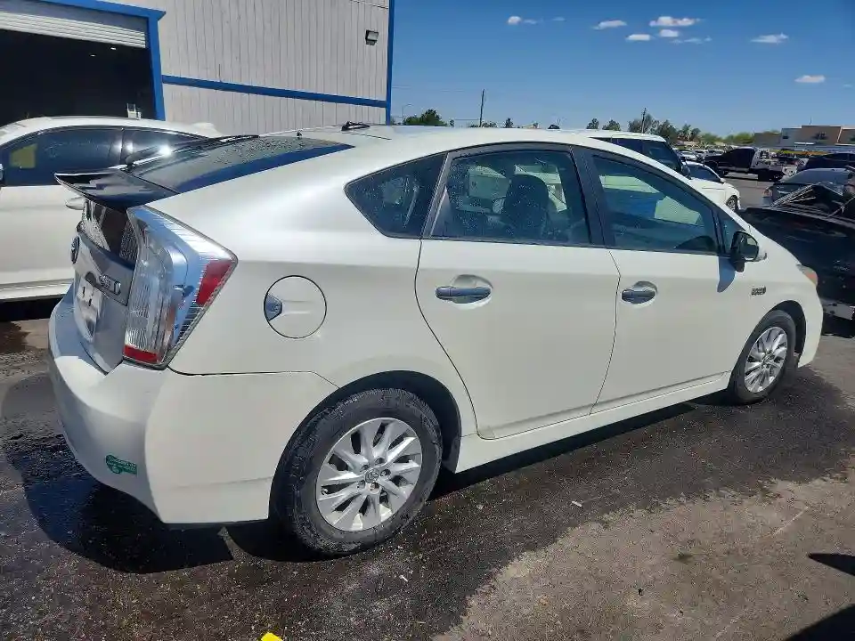 JTDKN3DP5C3028558 2012 TOYOTA PRIUS-2