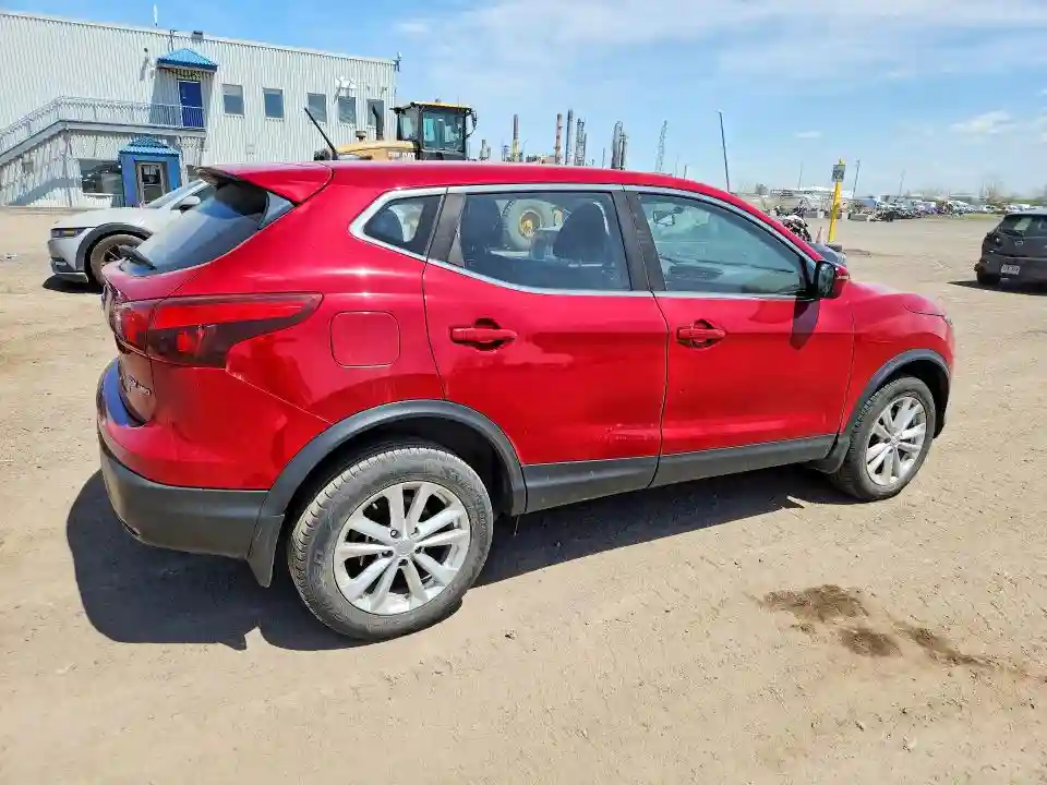 JN1BJ1CR4JW281842 2018 NISSAN ROGUE-2