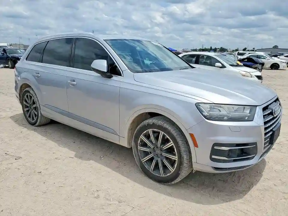WA1VAAF70HD000883 2017 AUDI Q7-3