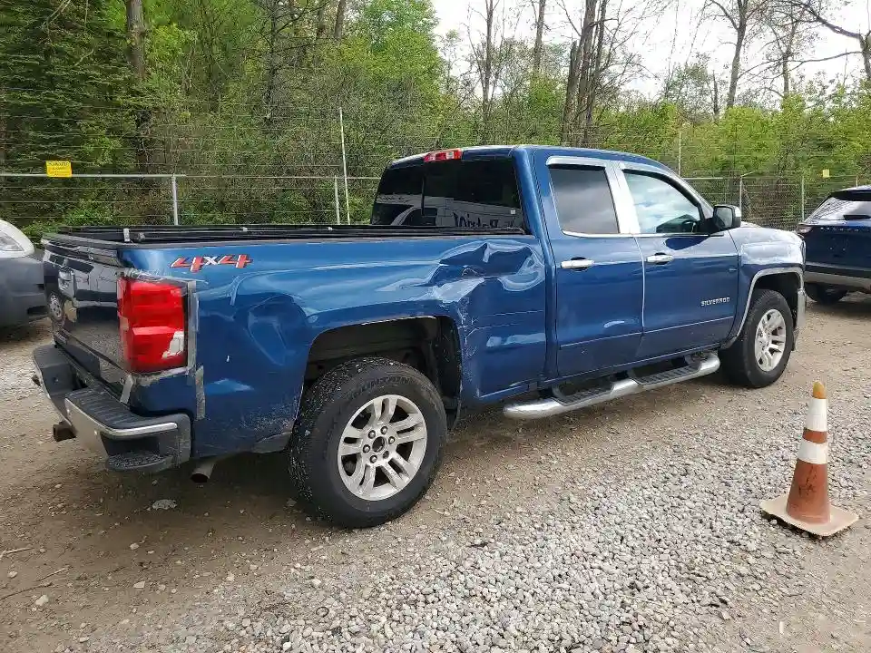 1GCVKREC2JZ247847 2018 CHEVROLET SILVERADO-2