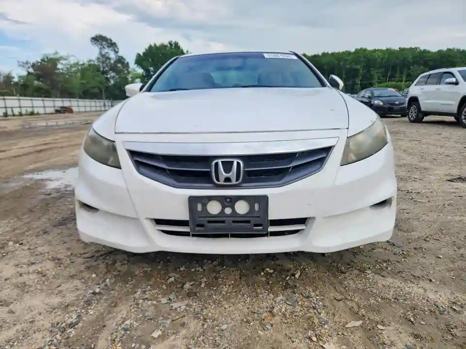 1HGCS1B33BA009603 2011 HONDA ACCORD-4