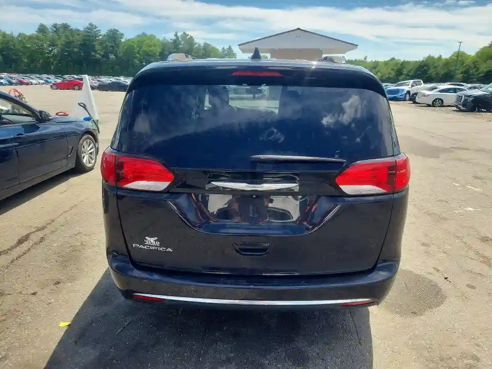 2C4RC1EG4HR577125 2017 CHRYSLER PACIFICA-5