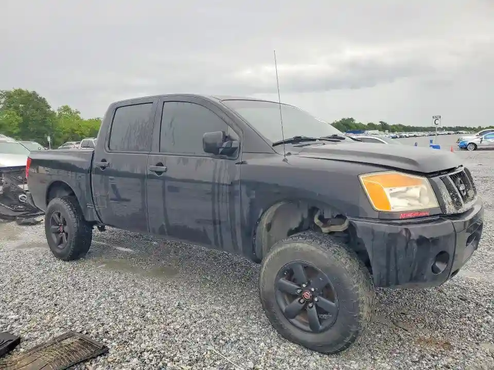 1N6BA0EJ3AN310314 2010 NISSAN TITAN-3