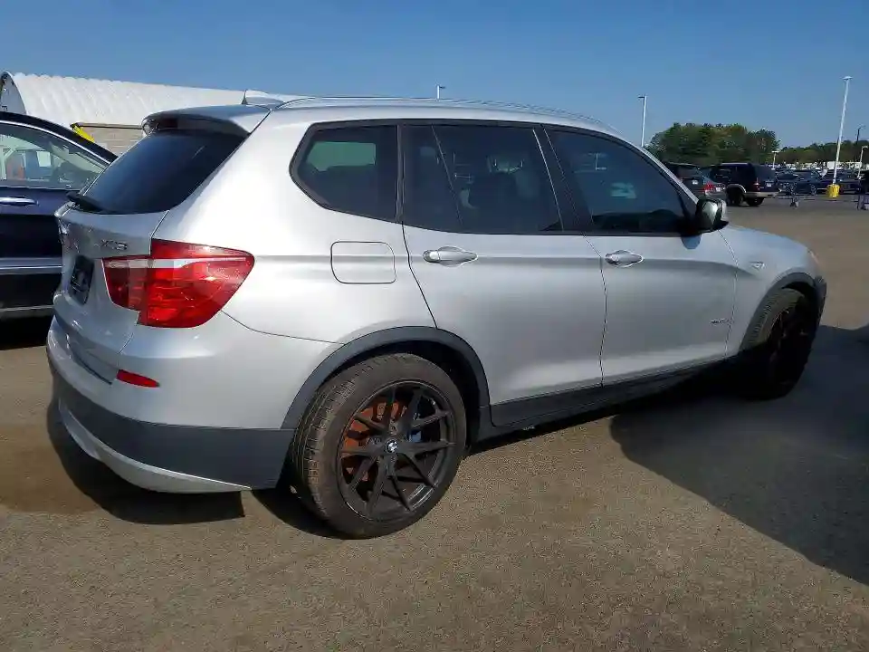 5UXWX5C59BL701923 2011 BMW X3-2