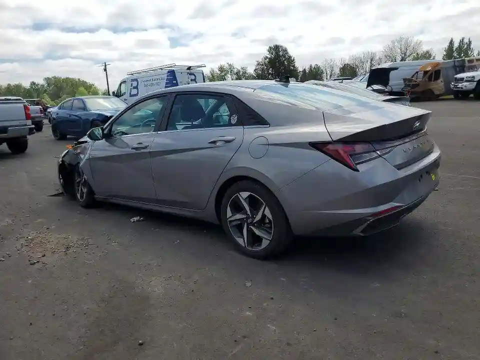 KMHLN4AJ2NU016077 2022 HYUNDAI ELANTRA-1