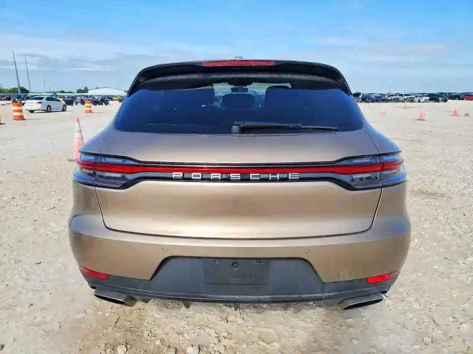 WP1AA2A54MLB05179 2021 PORSCHE MACAN-5