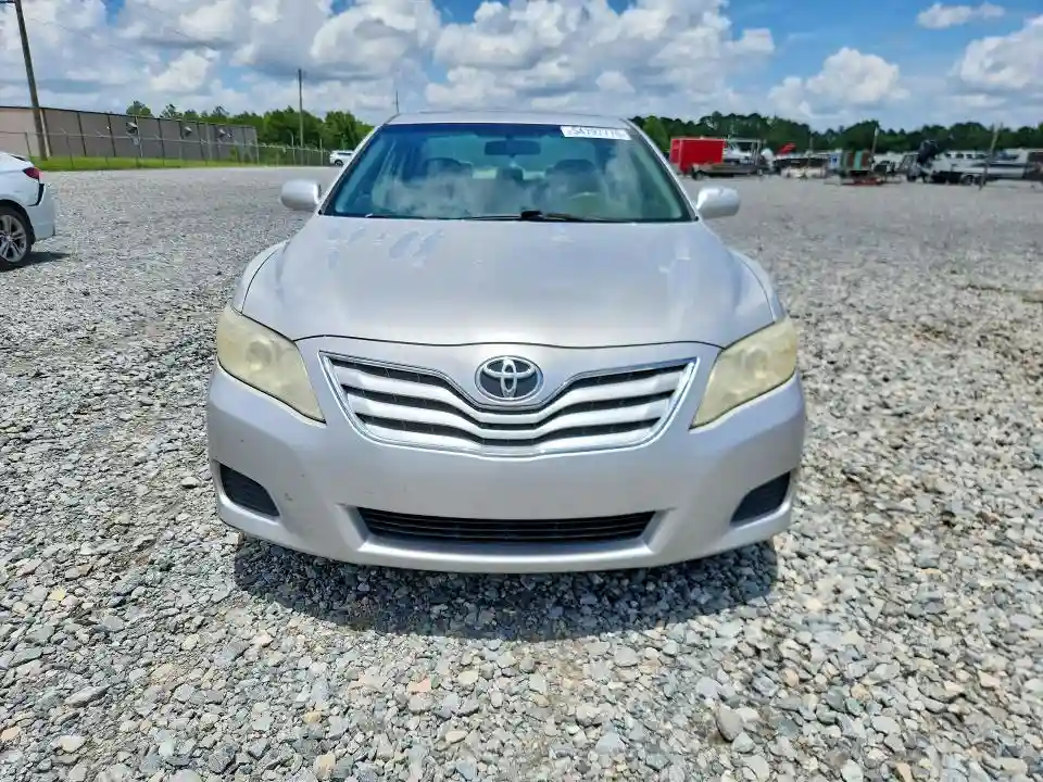 4T1BF3EK6BU195239 2011 TOYOTA CAMRY-4
