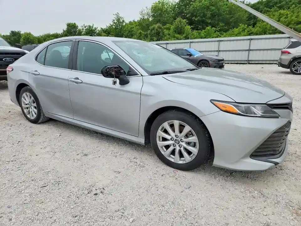 4T1B11HK3KU814541 2019 TOYOTA CAMRY-3