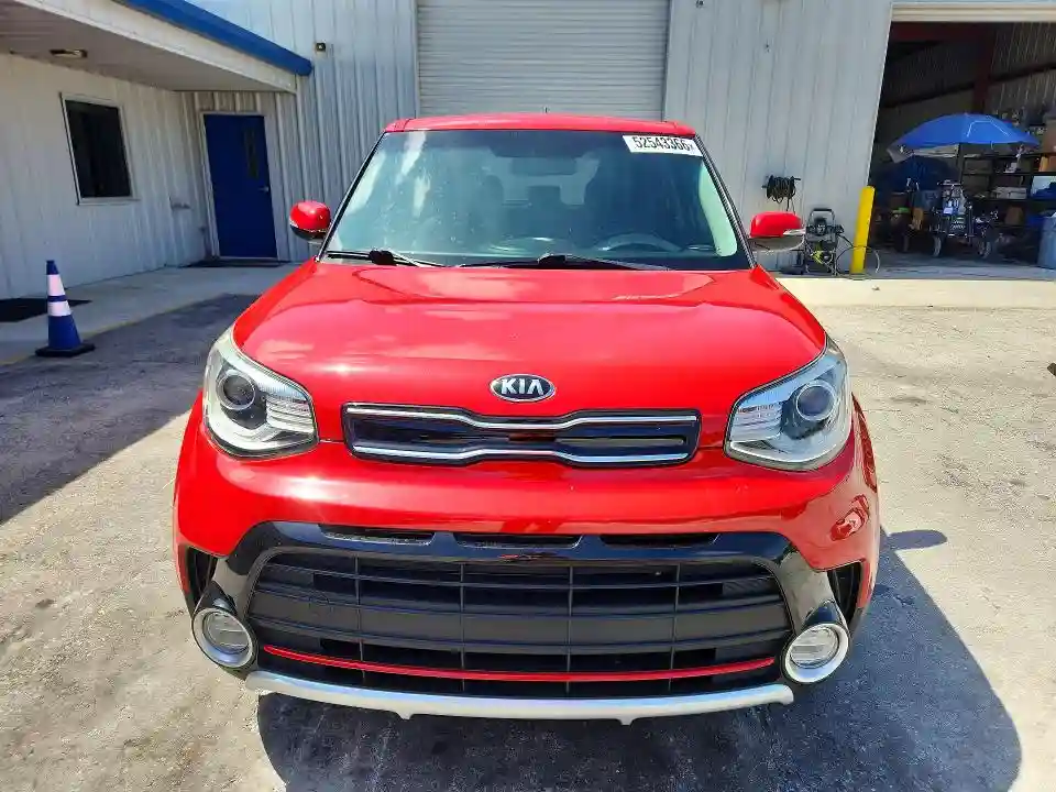 KNDJX3AA9J7590653 2018 KIA SOUL-4