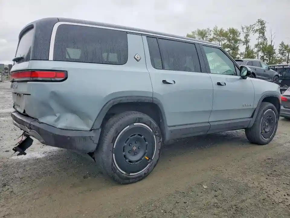 7PDSGBBA0SN051681 2025 RIVIAN RIS-2