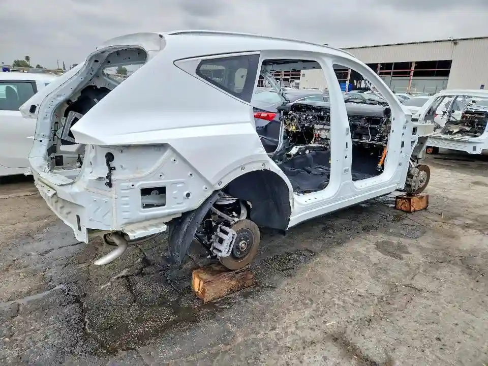 KMUHCESBXSU253082 2025 GENESIS GV80 PREST-2