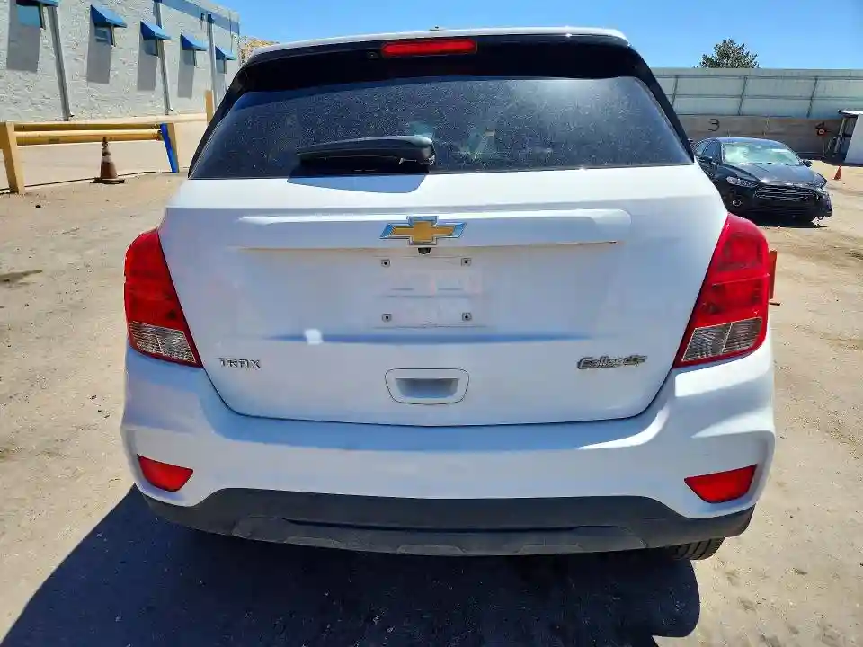 KL7CJKSB2LB074501 2020 CHEVROLET TRAX-5