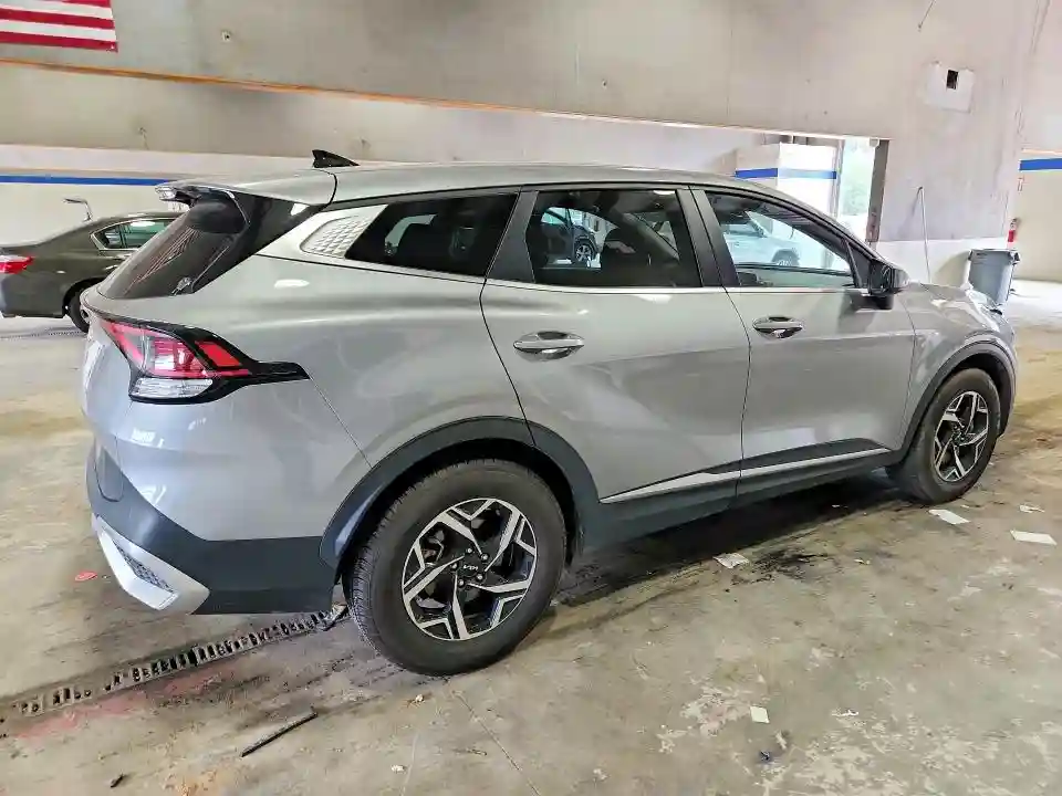 KNDPU3AF7P7143827 2023 KIA SPORTAGE-2