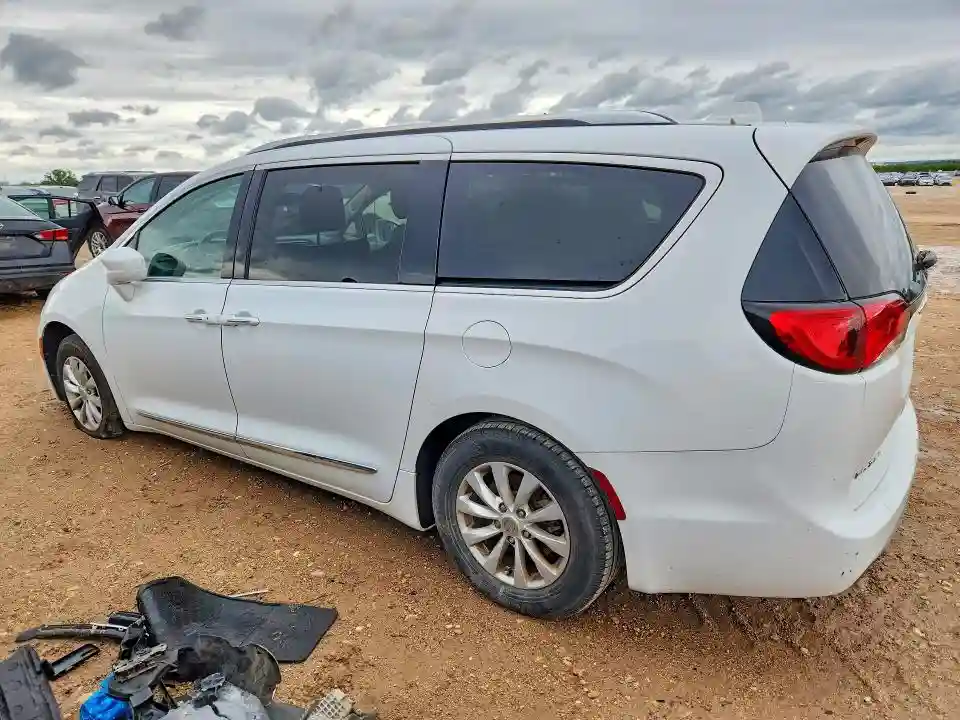 2C4RC1BG4KR665720 2019 CHRYSLER PACIFICA-1
