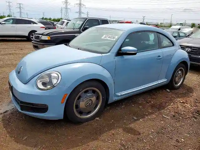 3VWJX7AT0CM656599 2012 VOLKSWAGEN BEETLE-0