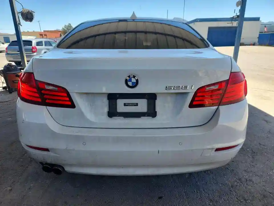 WBA5A5C59GG350524 2016 BMW 5 SERIES-5
