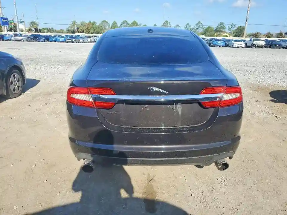 SAJWA0FB9CLS59509 2012 JAGUAR XF-5